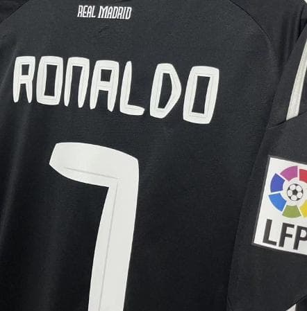 10/11 レアル・マドリード アウェイ 長袖 ユニフォーム 7番 C・ロナウド