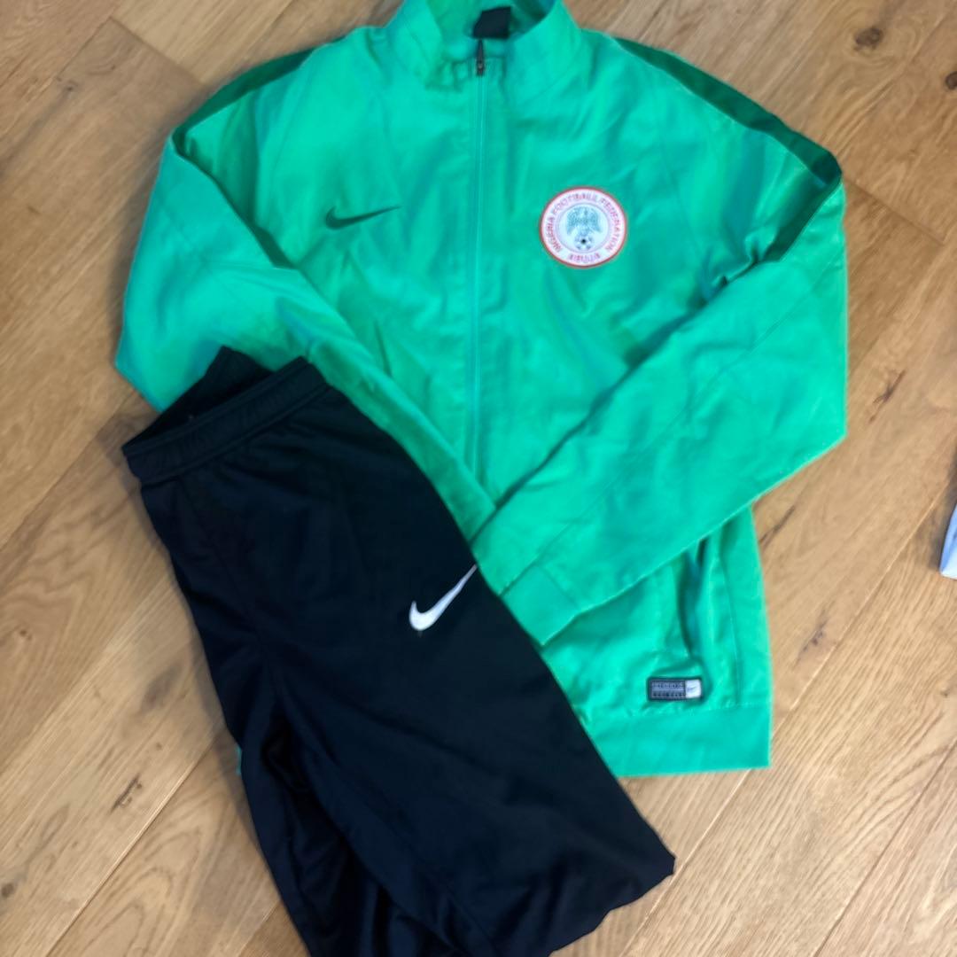 NIKE ジャージ　サッカー　上下セット