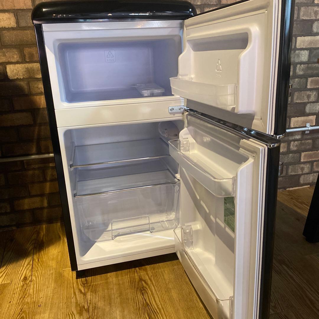 レトロでかわいい冷蔵庫　2ドア　81L