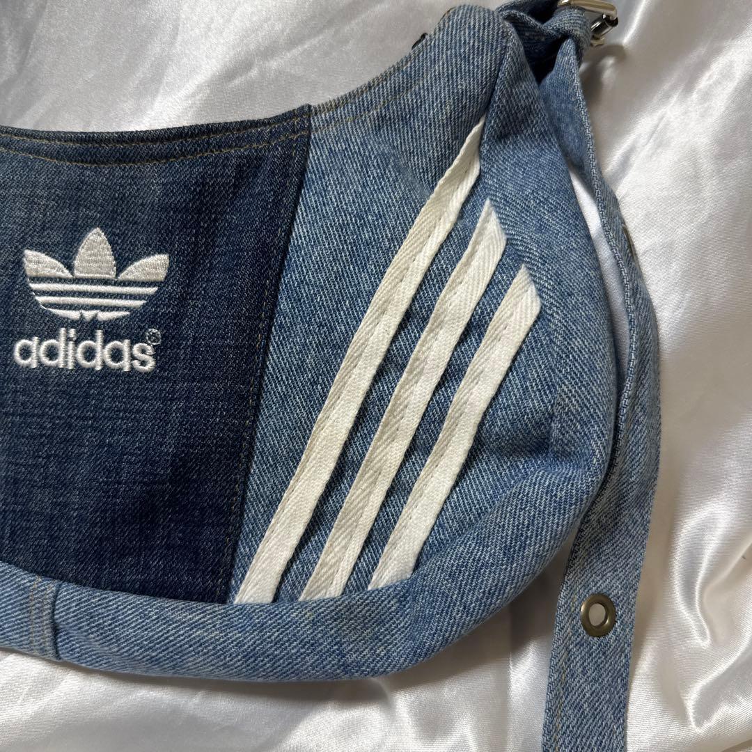 レア　adidas アディダス　リメイクバッグ　再構築　Y2K デニム