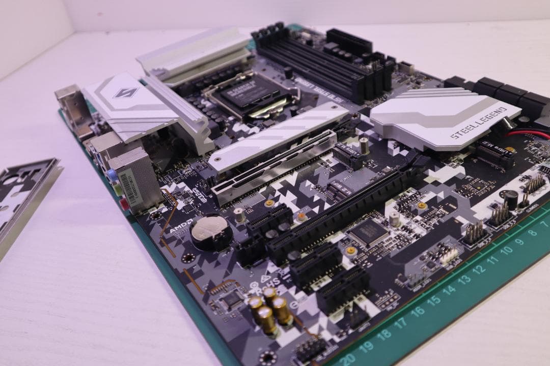 H570　STEEL LEGEND ATX マザーボード