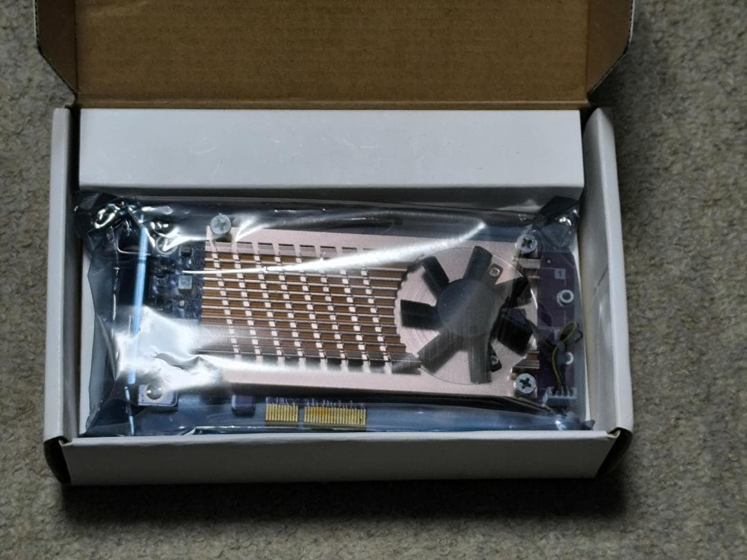 新品未開封QNAP QM2-2P10G1TA 拡張カード M.2×2 10G×1