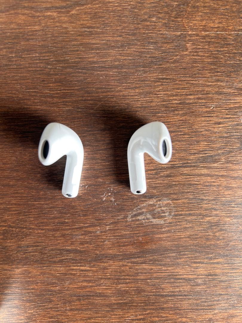 AirPods4 アクティブノイズキャンセリング　MXP93j/a