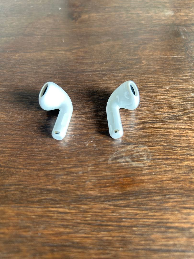 AirPods4 アクティブノイズキャンセリング　MXP93j/a