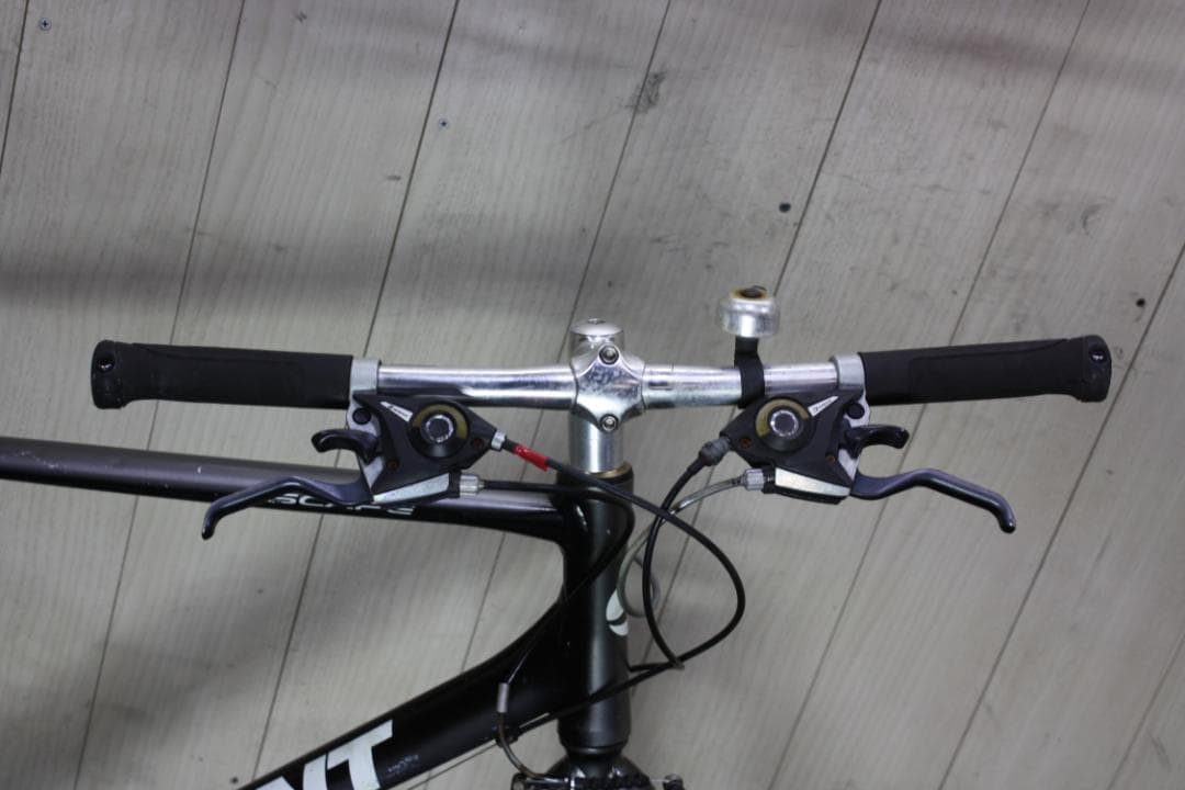 GIANT ESCAPE R3 700C 24速 500mm GREY色 クロス