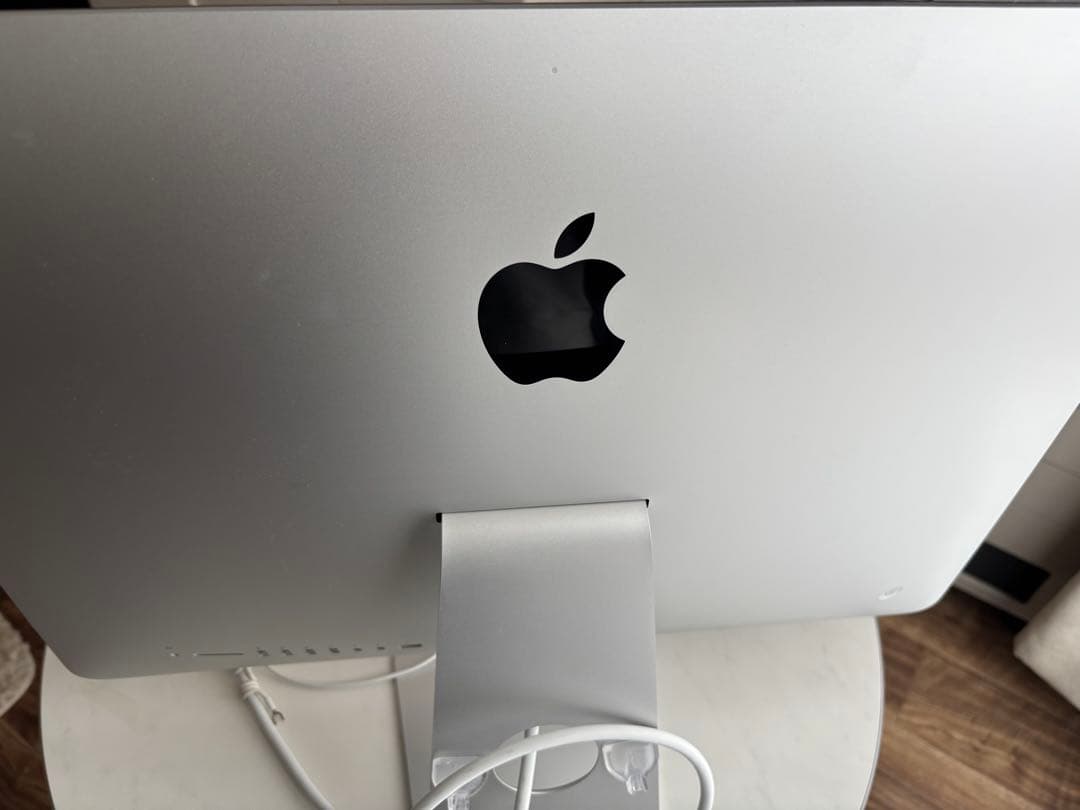 iMac 21.5-inch（Late 2015）