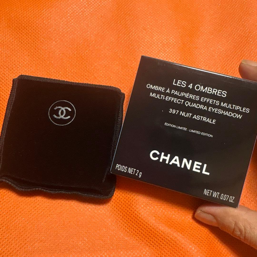 CHANELホリデー2025レキャトルオンブル397新品未使用品チャーム付き