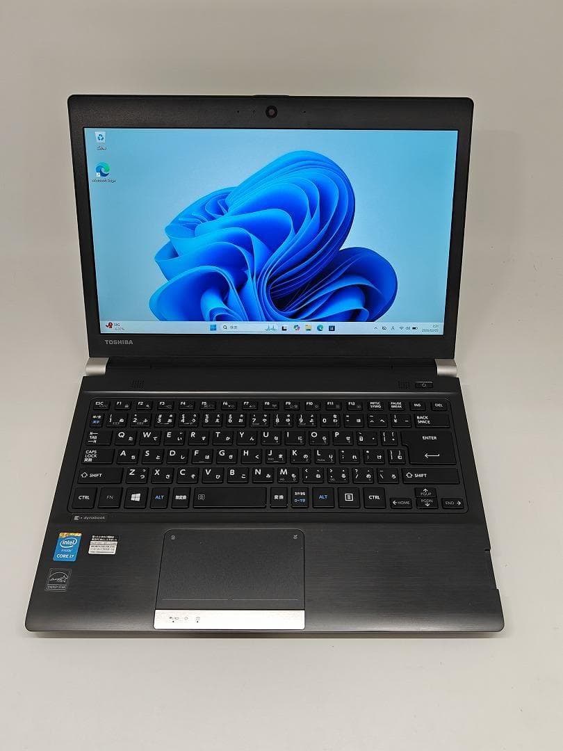 【東芝】爆速 Corei7/新品SSD256GB ノートパソコン 8GB D7