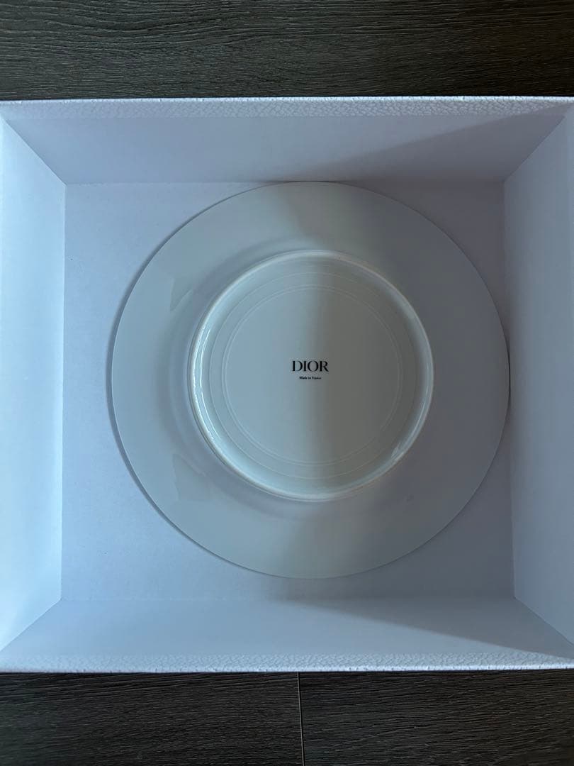 【新品未使用】Dior 丸プレート27cm