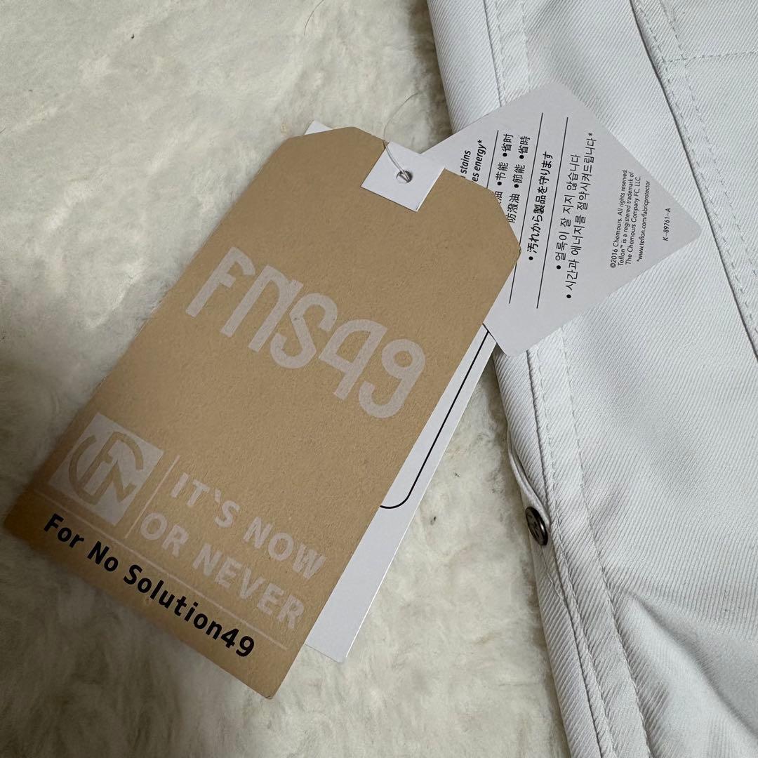 新品 FNS49 スノーボード　ジャケット パンツ FN-2311 上下