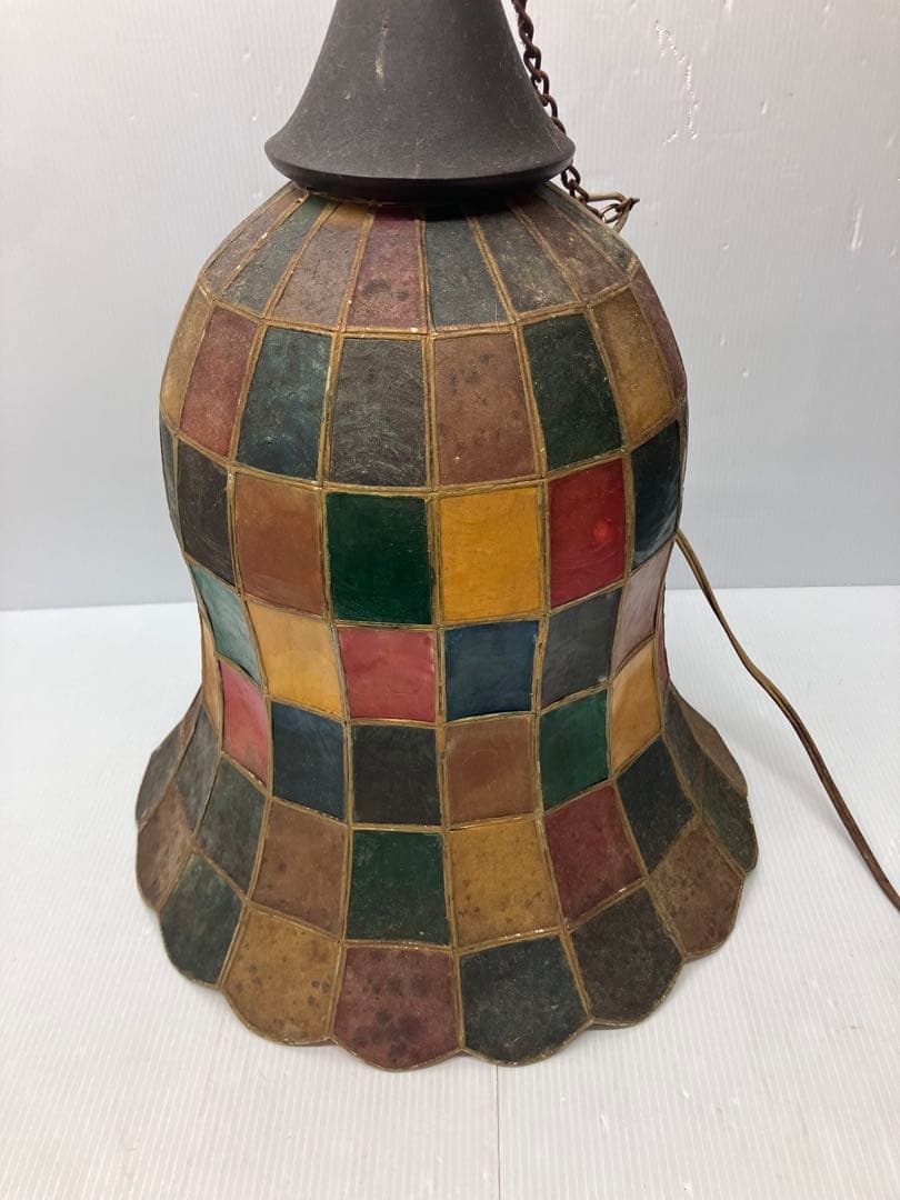 ベル型　ペンダントライト 多色タイル模様　ステンドグラス風※通電未確認