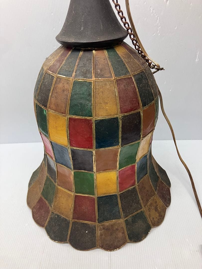 ベル型　ペンダントライト 多色タイル模様　ステンドグラス風※通電未確認