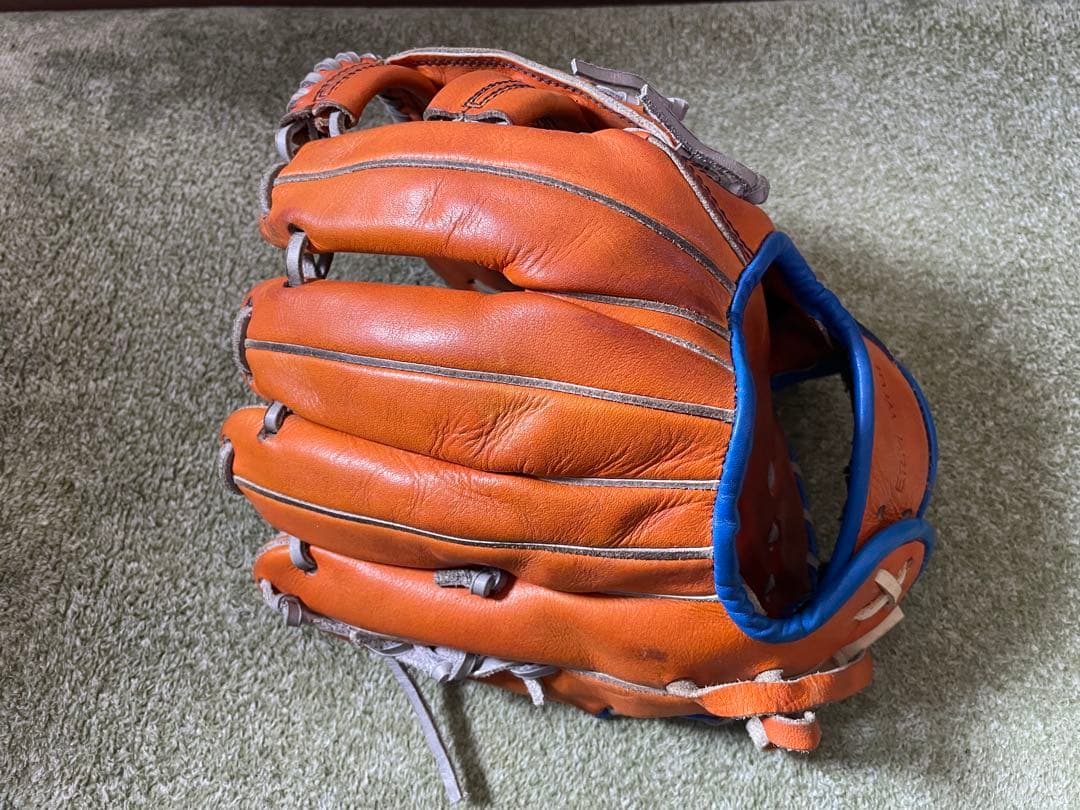 アトムズ硬式内野手用グローブ