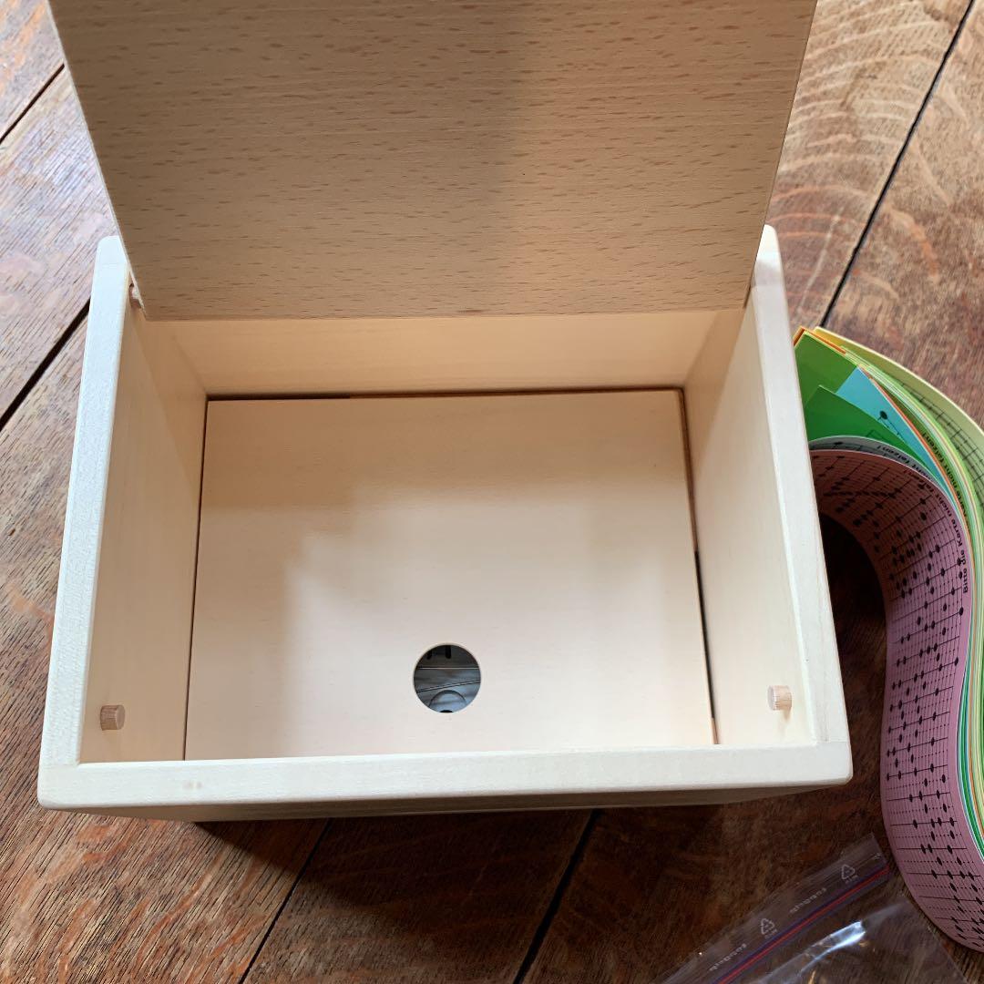 アトリエニキティキ　ミュージックボックス｛手回しオルゴール）　白木　新品未使用