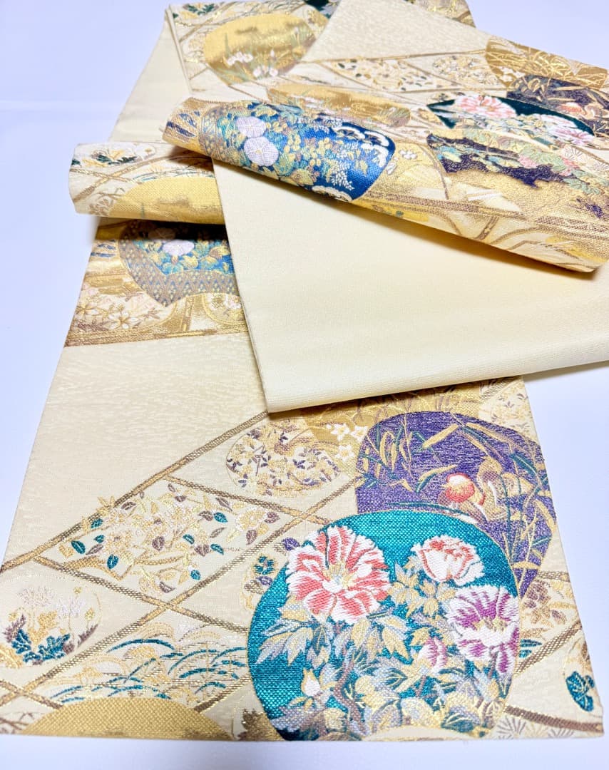 高級 袋帯 正絹 六通柄 美しいキモノ掲載品 ゴールド 訪問着 留袖 色無地