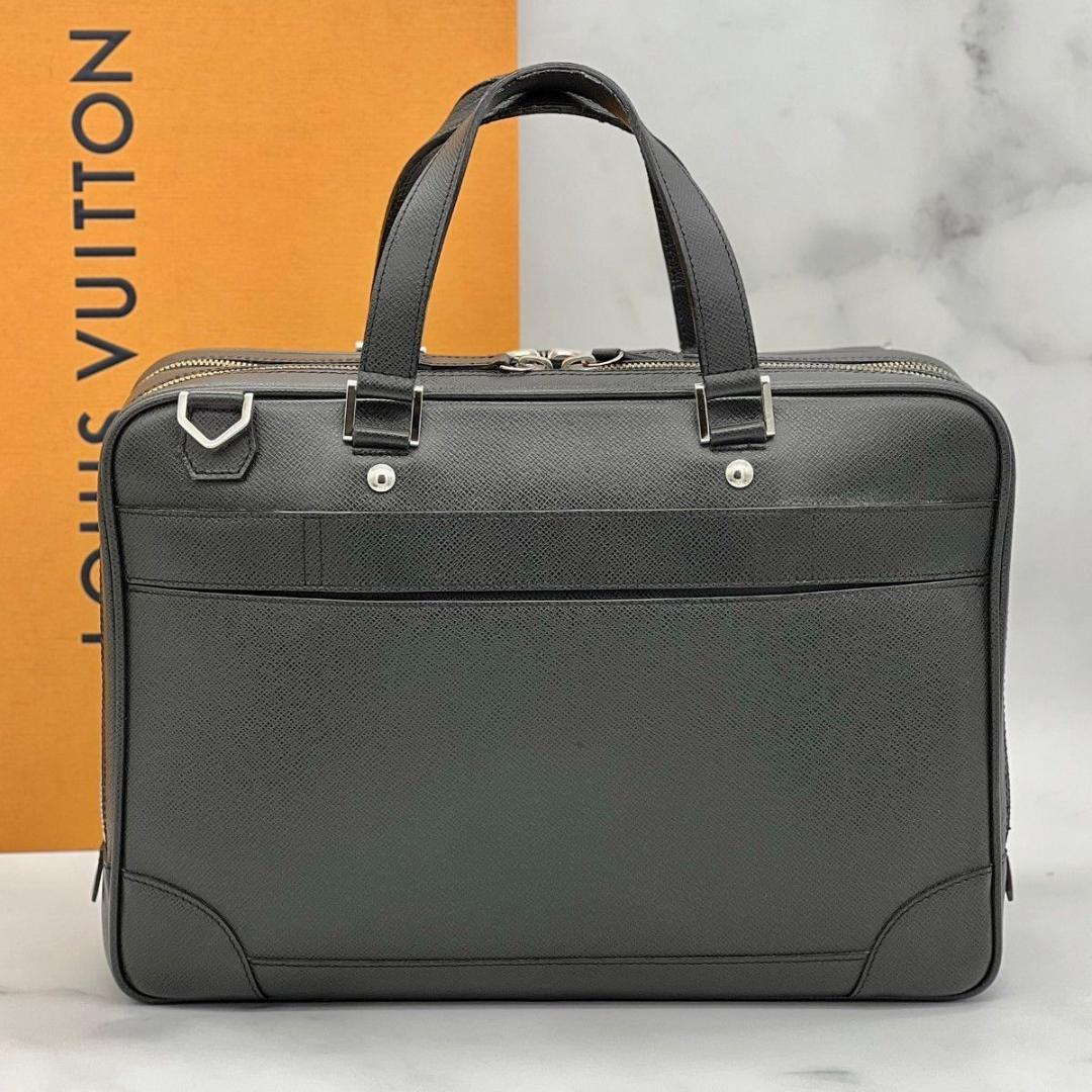 ルイヴィトン アレクサンダー タイガ ダークグレー ビジネス 斜め掛け シルバー