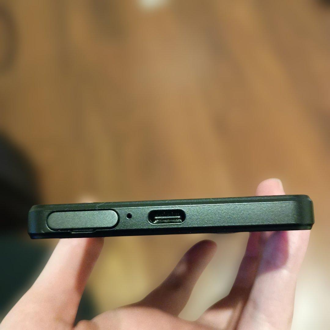 SONY Xperia 1 iv SOG06 ブラック