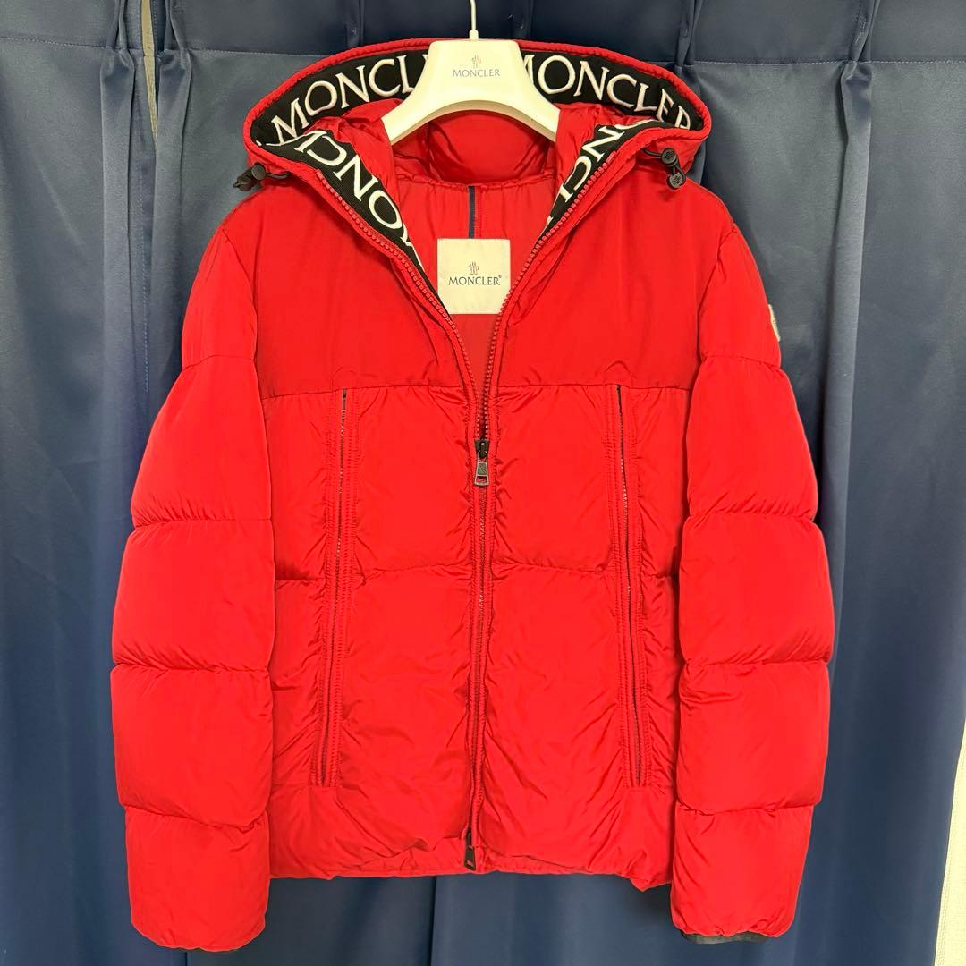 ウサギポトスセール中 【正規品・付属品完備】MONCLER