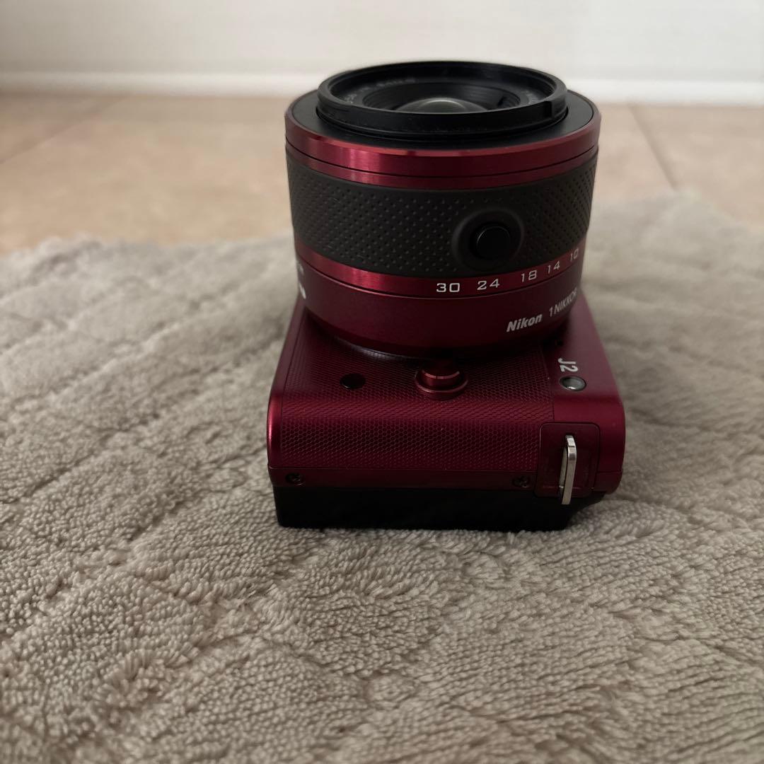 ★人気色レッド★ Nikon 1 J2 ミラーレス一眼カメラ