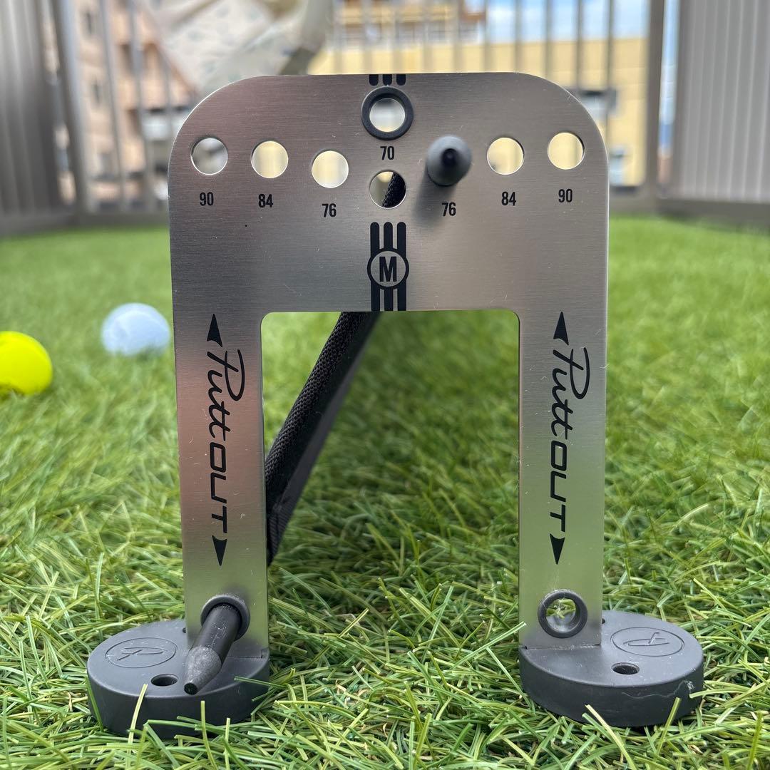 PuttOUT パッティングプレーン & アラインメントスティック セット