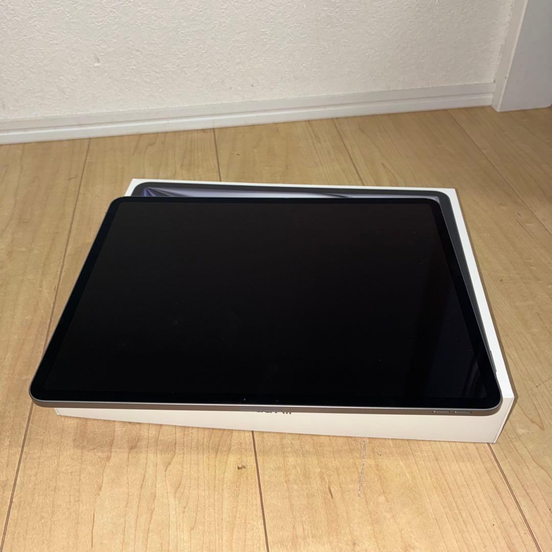 バッテリー100% iPad Air 13インチ Wi-Fi MV273J/A