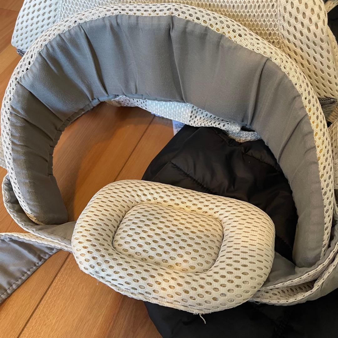 ベビービョルン ハーモニー クリーム、ウインターカバー・専用スタイ付き