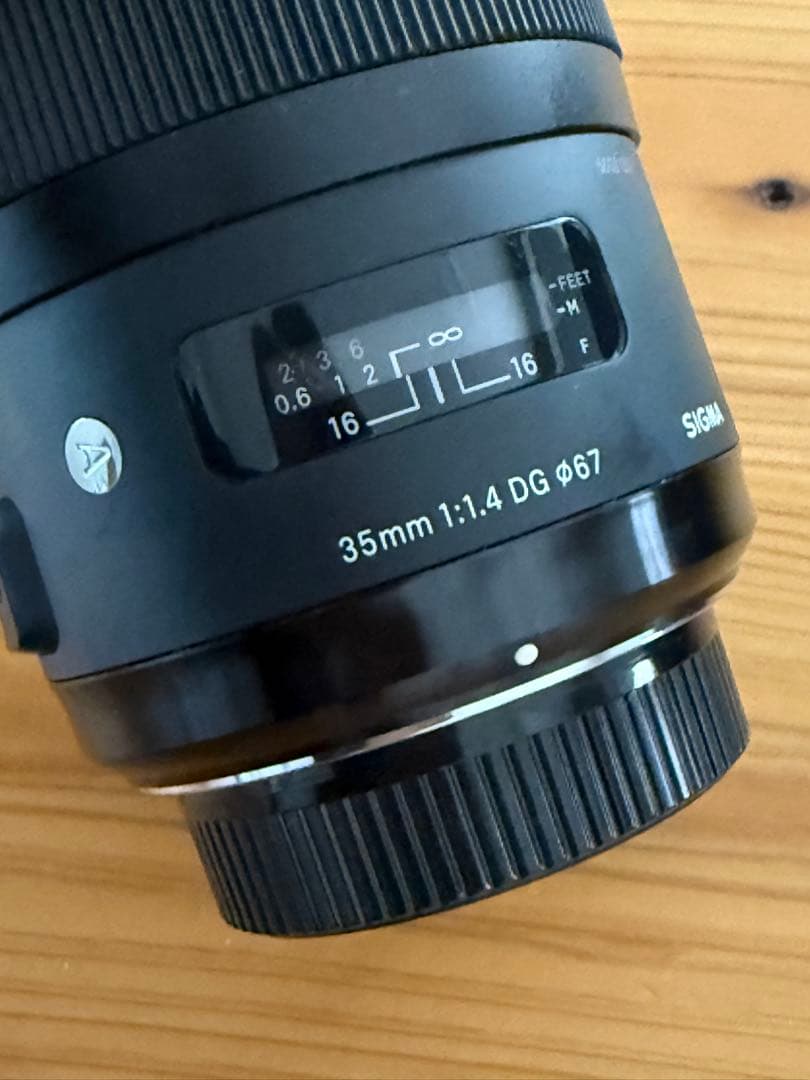 SIGMA (シグマ) Art 35mm F1.4 DG HSM (ニコンF用)