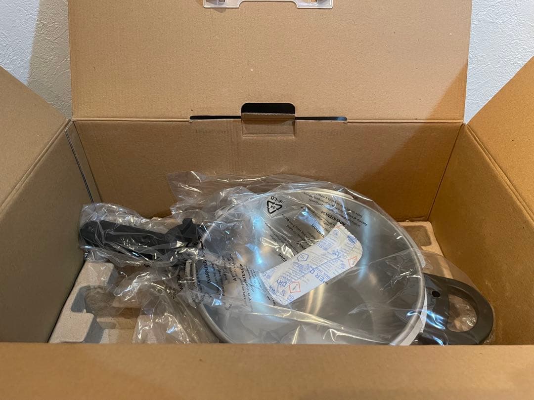 新品未使用　ZWILLING EcoQuick II 圧力鍋　22cm 4.0L