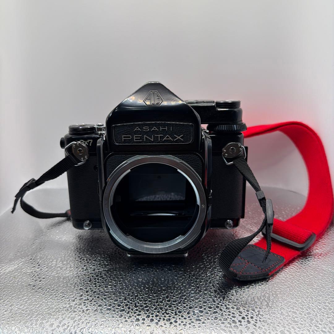 と*ー様 Pentax 6X7 ブラック ボディ　ウッドハンドル付き