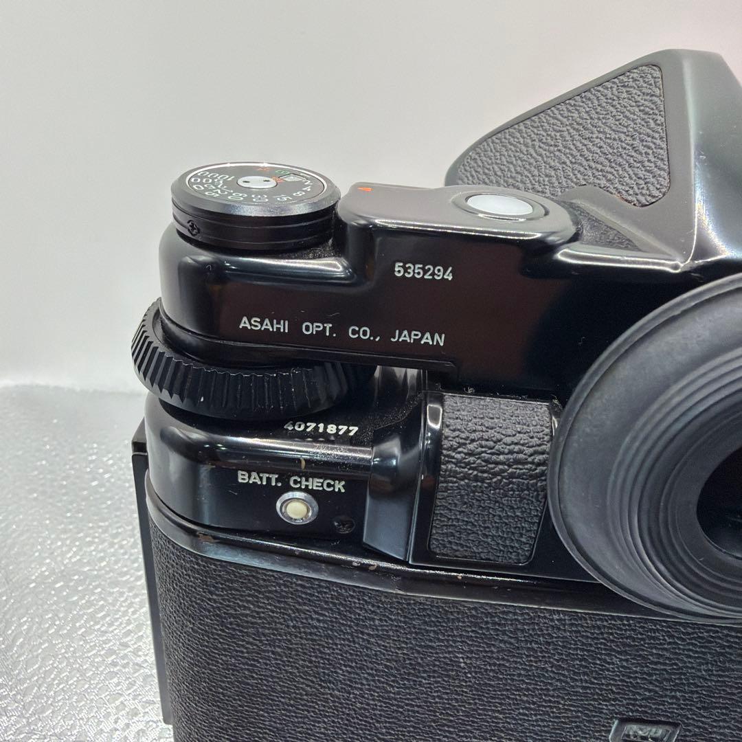 と*ー様 Pentax 6X7 ブラック ボディ　ウッドハンドル付き