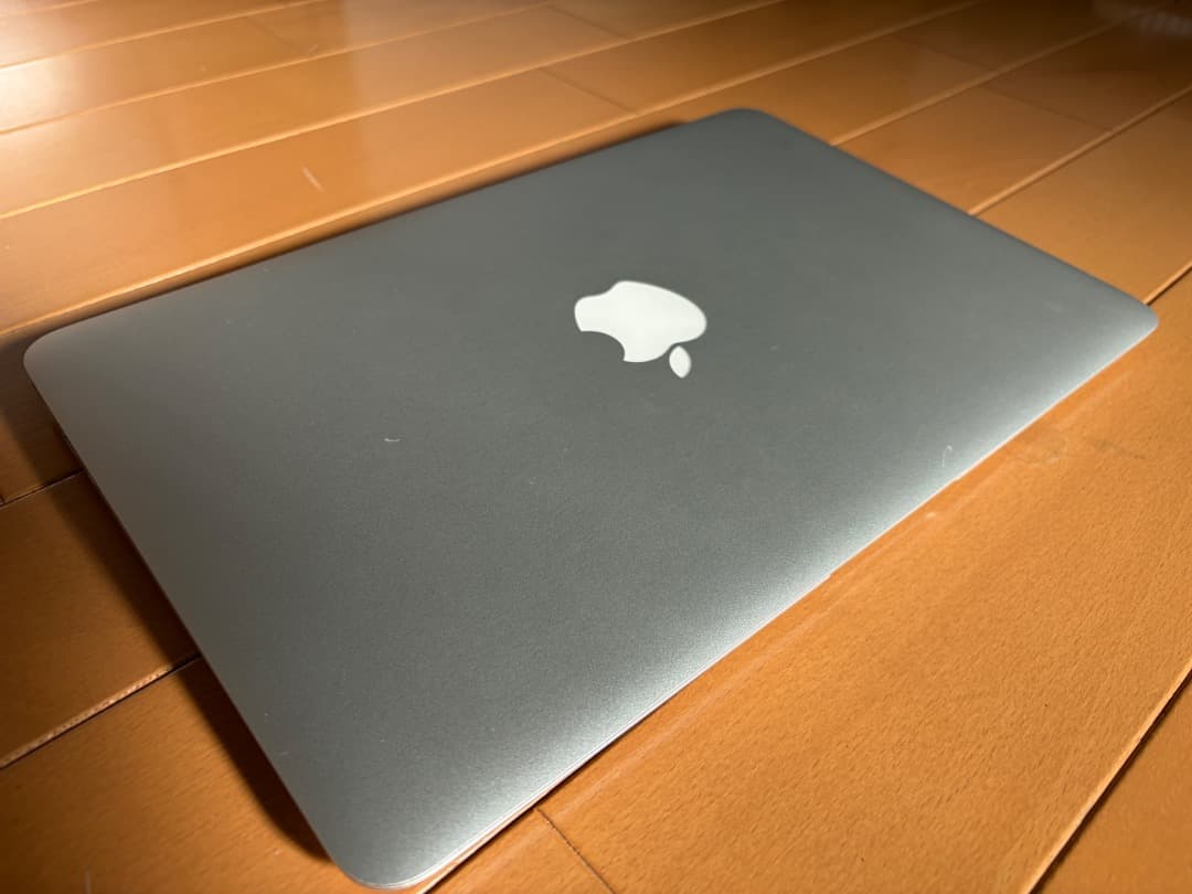 MacBook Air 11inch 2015年 4GB 128GB