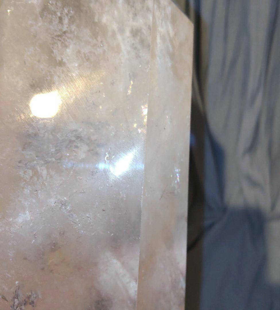 水晶 六角柱 高さ31cm 3.4kg 置物 木製台座付き