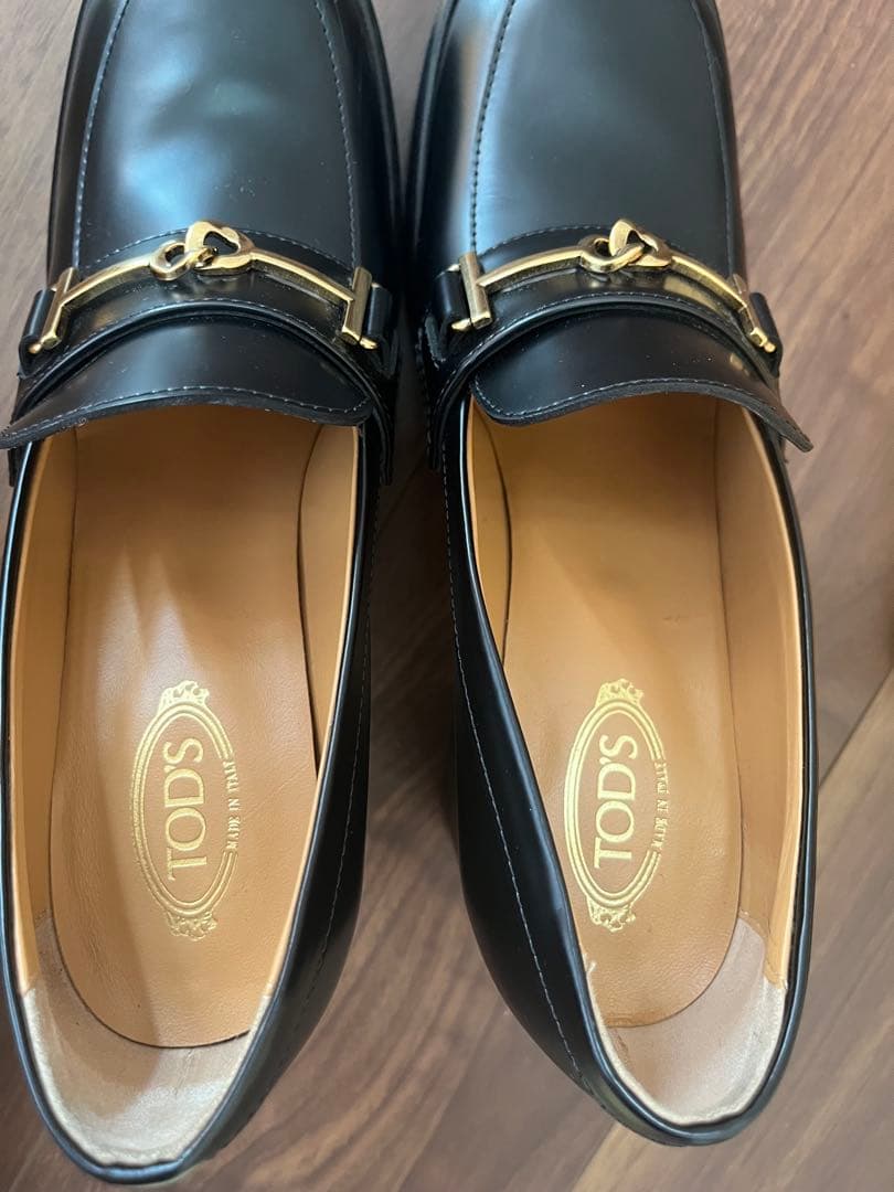 TOD'S 黒 ローファー 高ヒール ゴールド金具