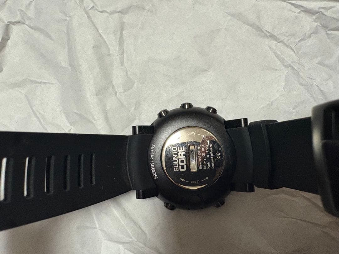SUUNTO 腕時計 CORE DEEP BLACK 電池無し
