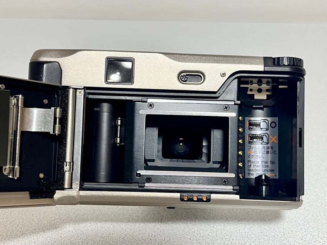 CONTAX TVS フィルムカメラ 確認済み完動、美品