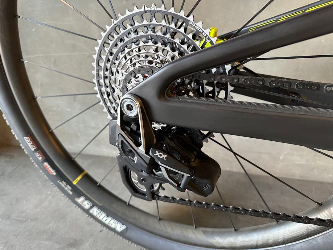 【SCOTT SPARK RC フルカスタム仕様！】