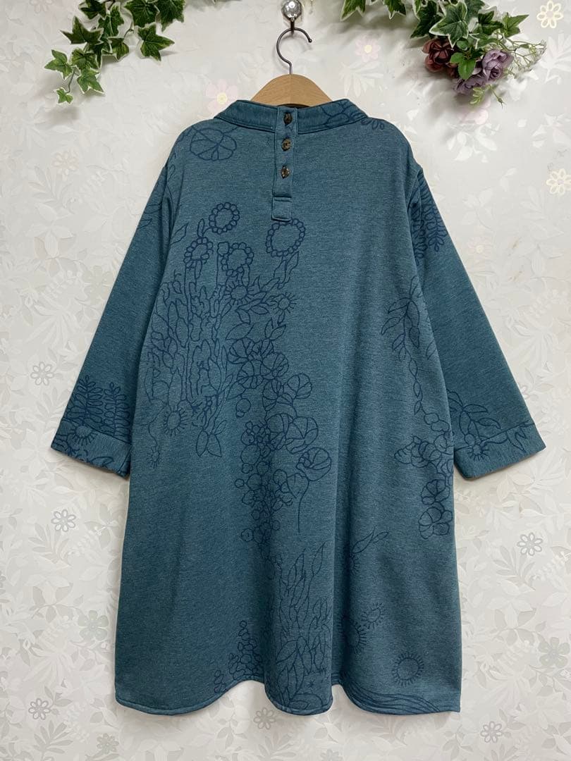 花210新品 厚手 裏起毛 上品♪ ボタニカルプリント Aラインワンピース