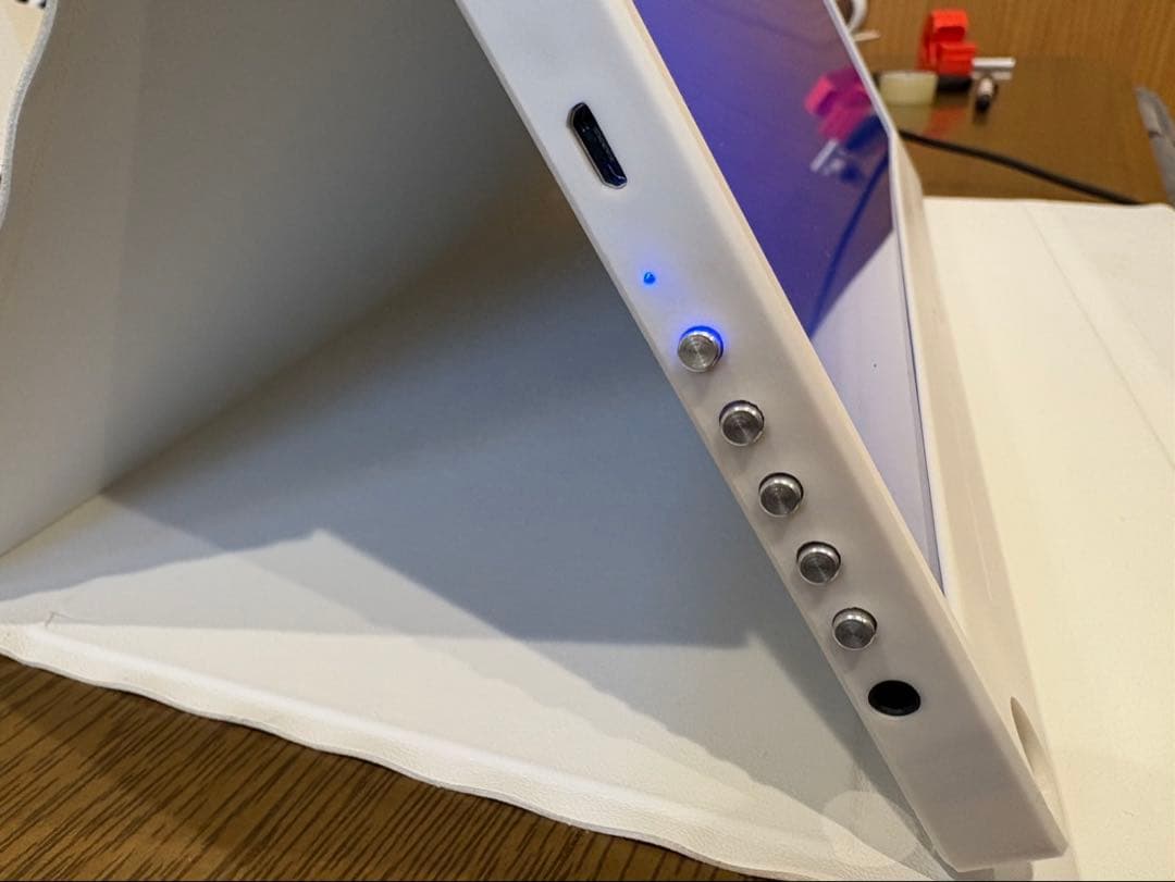 ポータブルモニター ホワイト 箱付き