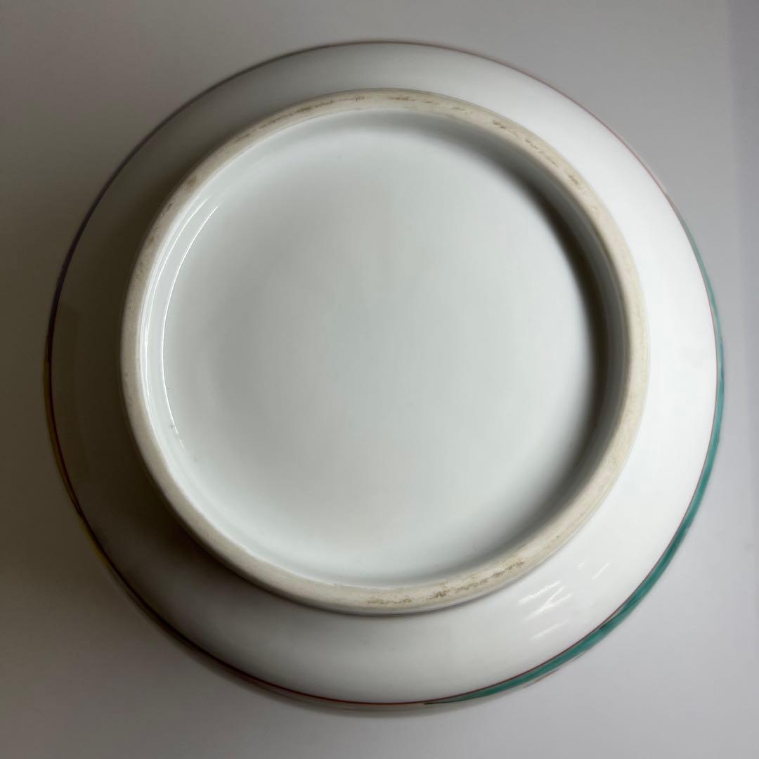 十三代酒井田柿右衛門　濁手菊牡丹文壷　共箱　最大幅約18㎝東Y7-0825⭐︎2F