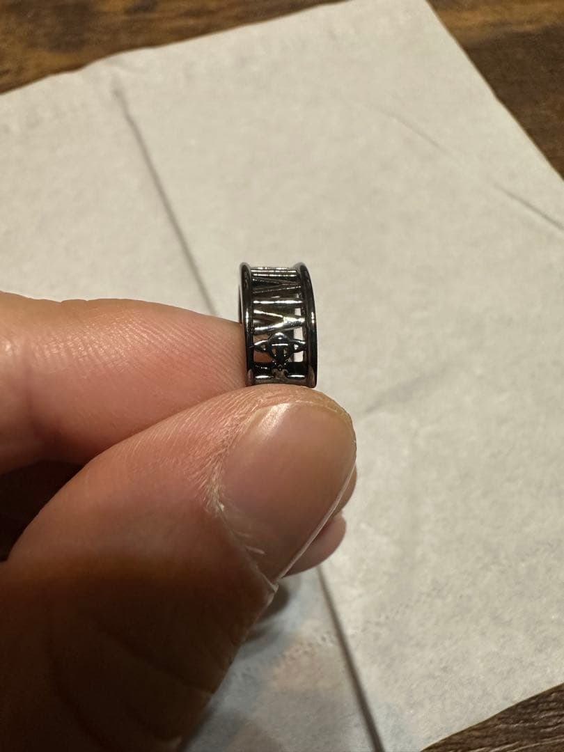 ぽんぽん様用　Vivienne Westwood ピアス ユニセックス　両耳