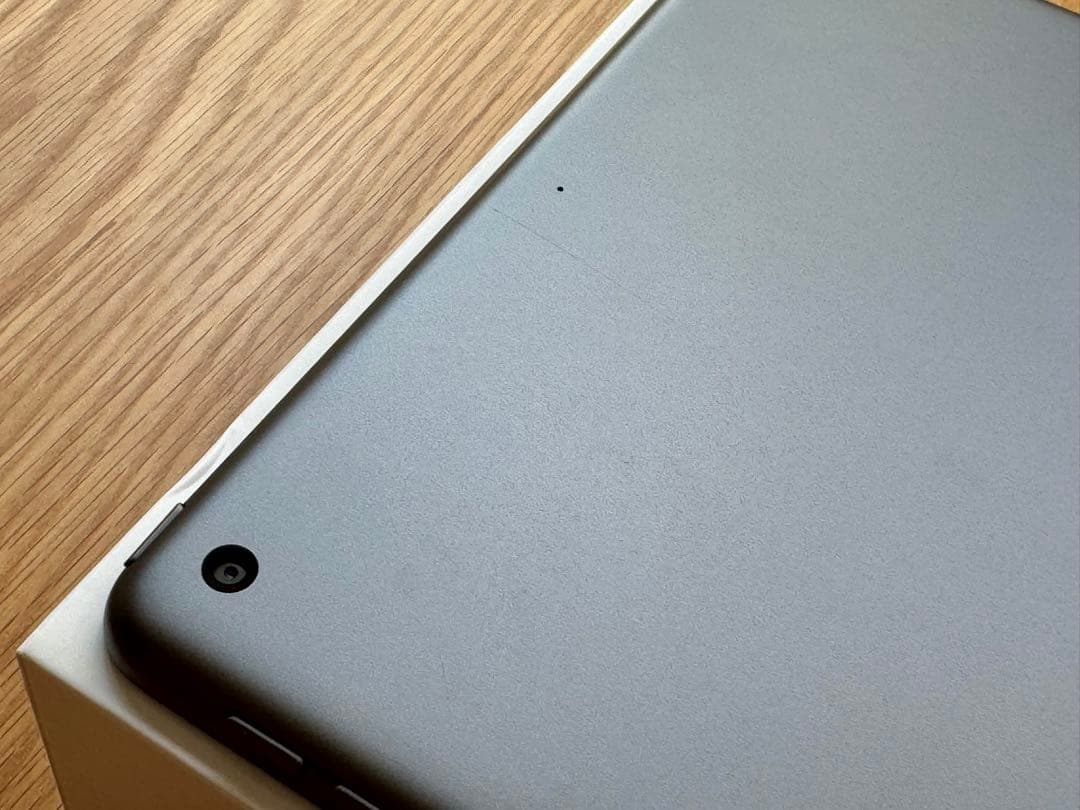 【美品】iPad 第8世代 32GB バッテリー最大容量97% フルセット！