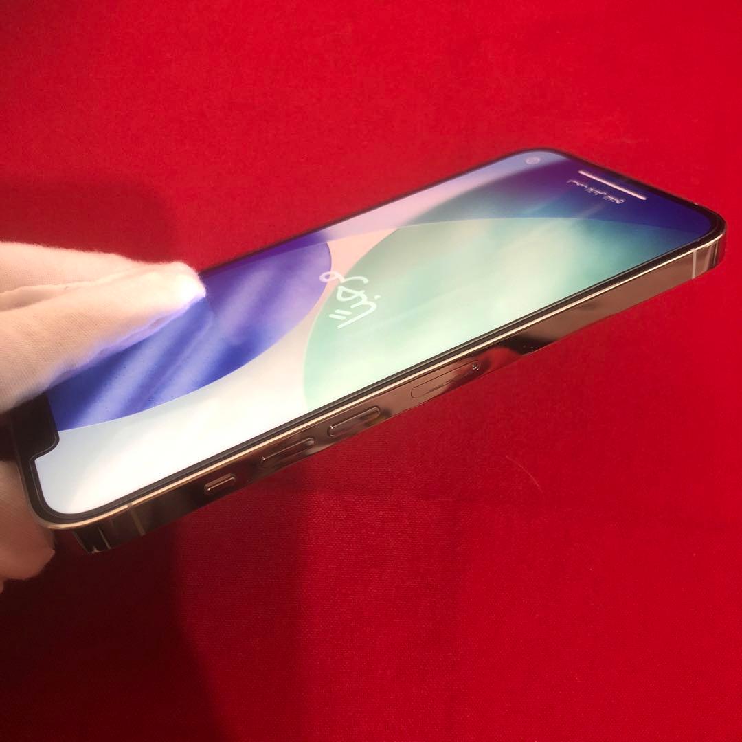 iPhone13 pro max 256GB シルバー ②