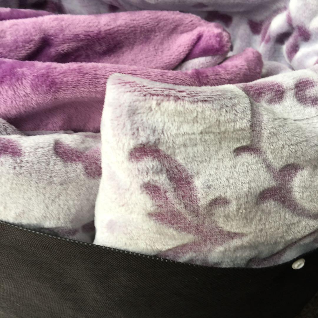 新品未使用品　希少なクイーンサイズ　西川　掛け布団カバー　ラベンダー色　フワフワ