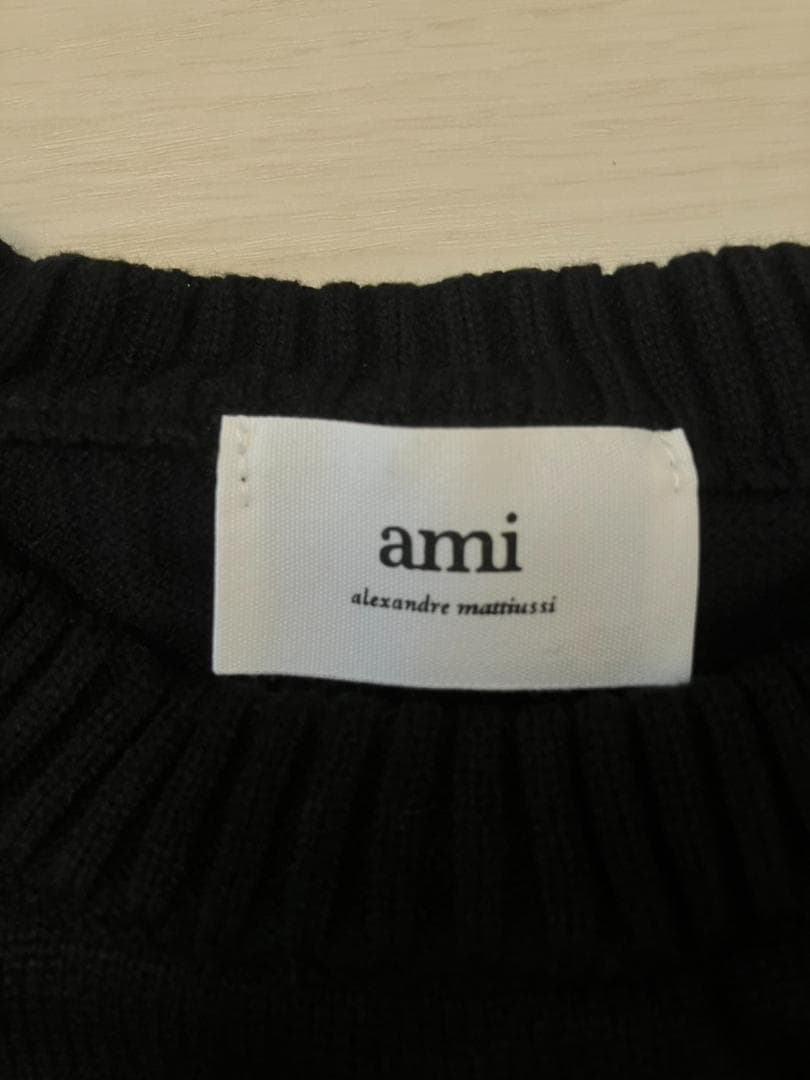 新品アミパリス(AmiParis)　クルーネックセーター　Lサイズ　黒