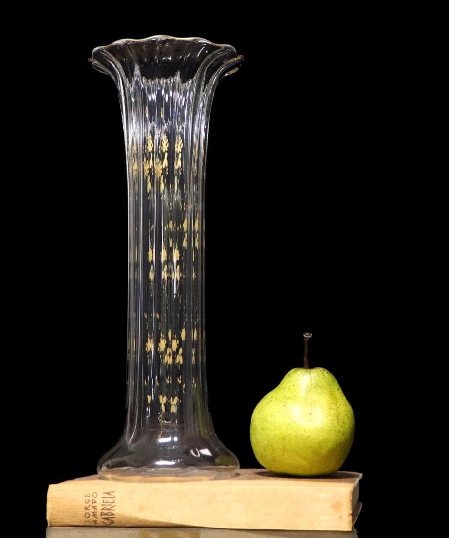 オールド・バカラ 1890年頃 稀少型多面体 大型30cm 金彩盛り上げ花柄花瓶