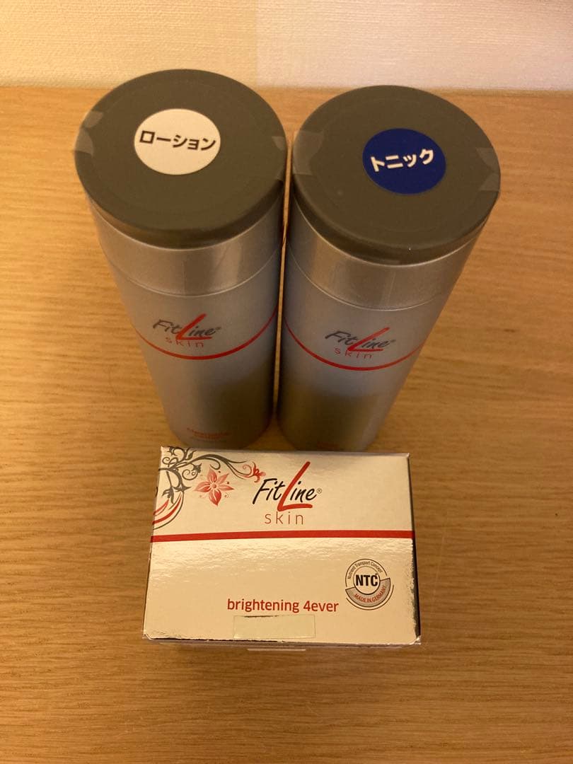 FitLine Skin トニック&クレンジングローション&4エバー