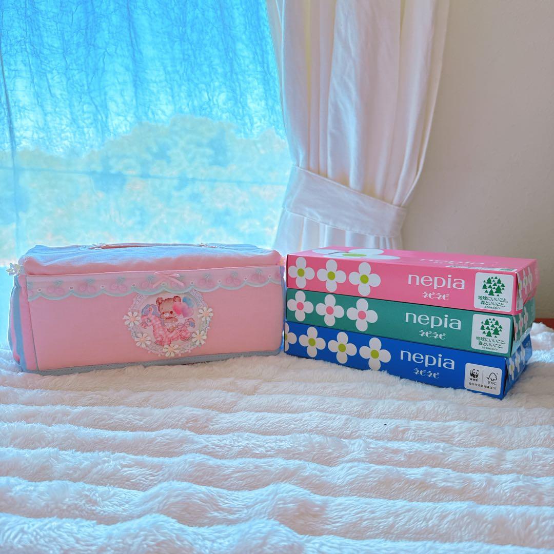 収納ポケット付きティッシュカバー