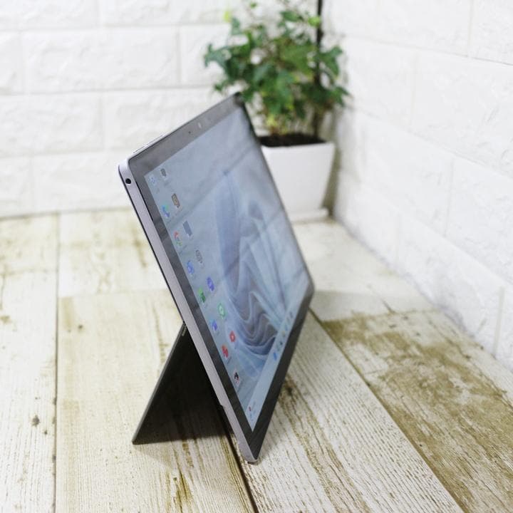 美品 surface pro7+ LTE対応 Office SSD256GB