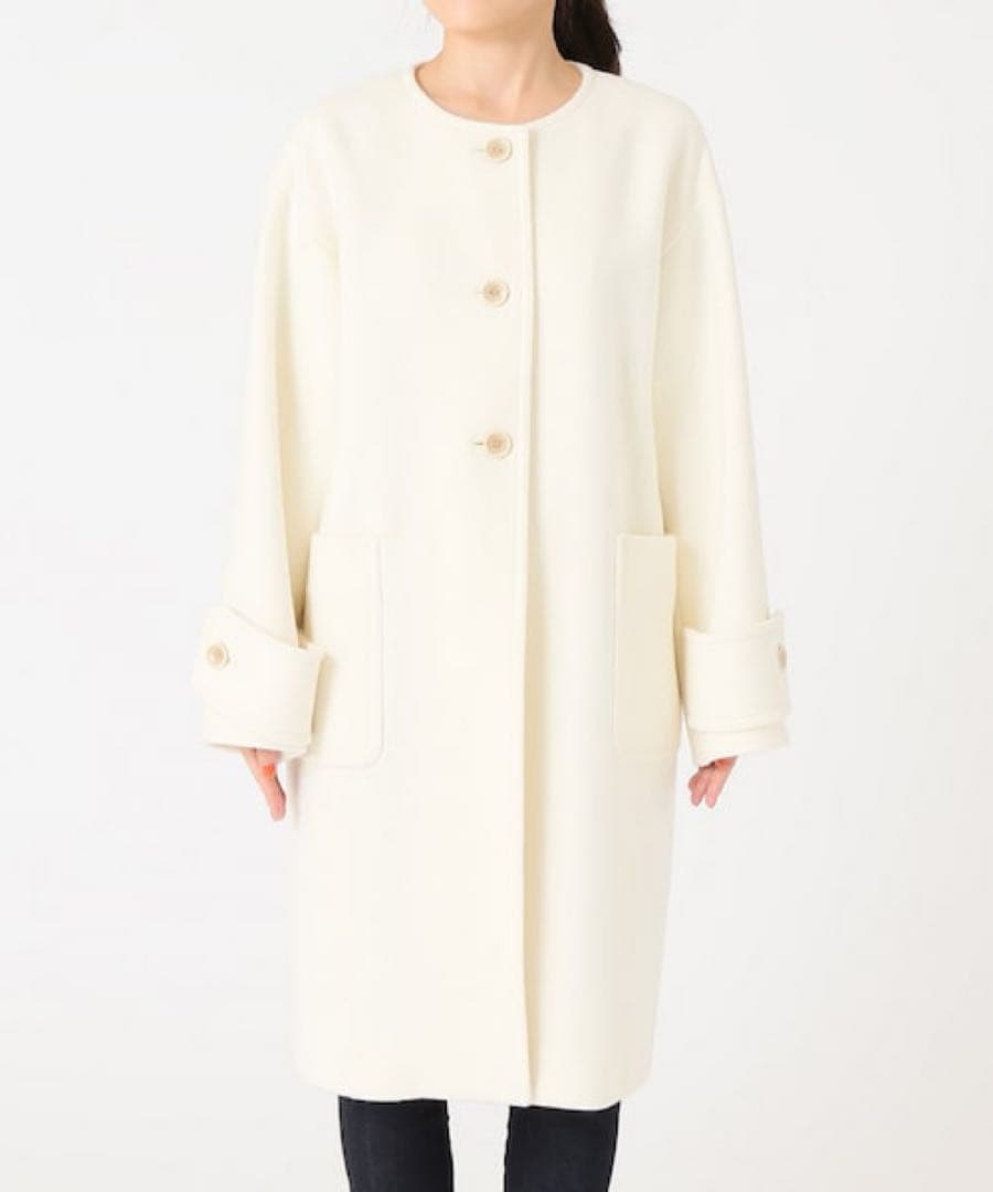 新品タグ付スピックアンドスパン　ビーバークルーネックコート白36 ホワイト防寒