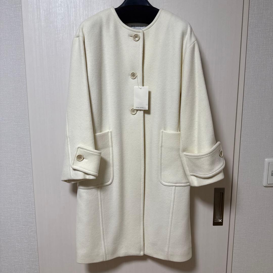 新品タグ付スピックアンドスパン　ビーバークルーネックコート白36 ホワイト防寒